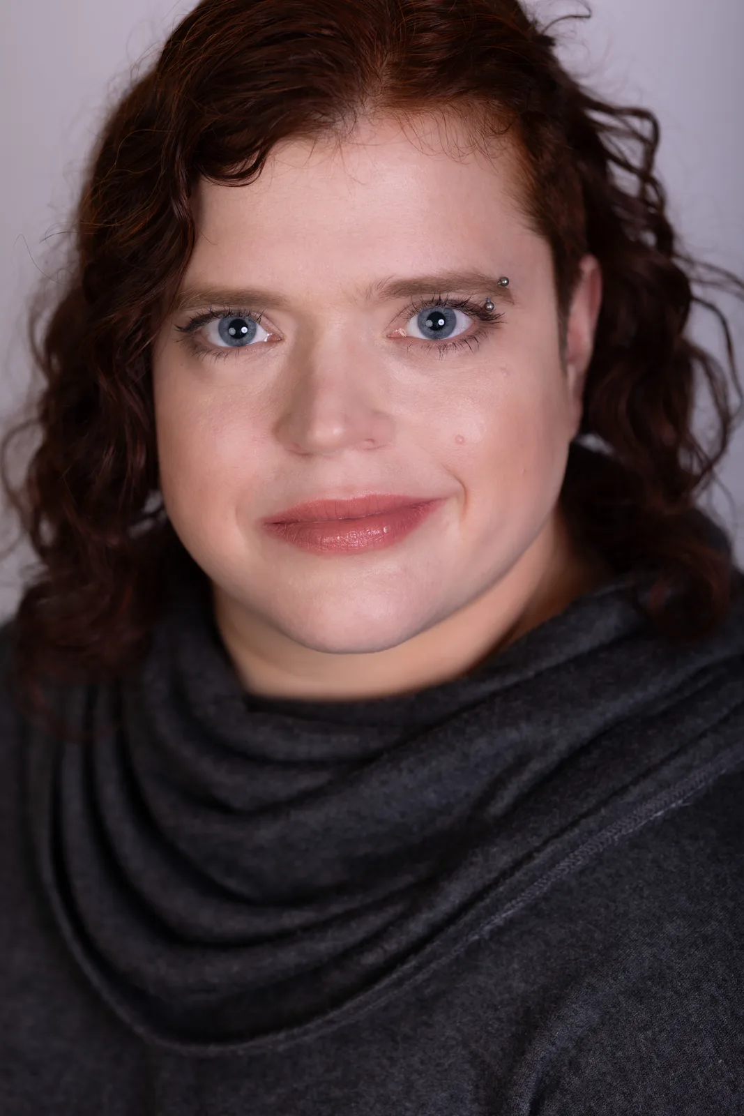 Tess Raunig, teaching artist offering voice lessons and acting lessons in Vancouver and online